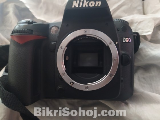 Nikon D90 ProfessionalDSLR